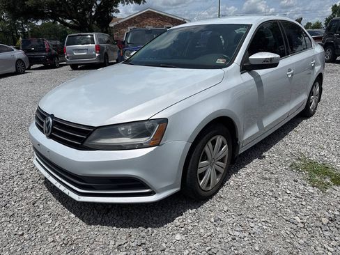 Used 2017 Volkswagen Jetta S FWD image 7
