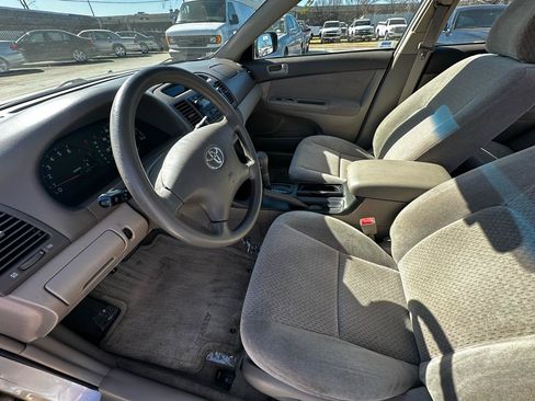 Used 2003 Toyota Camry LE FWD image 37