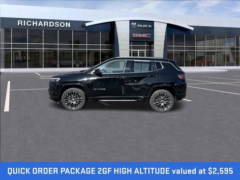 Used 2022 Jeep Compass High Altitude image 2
