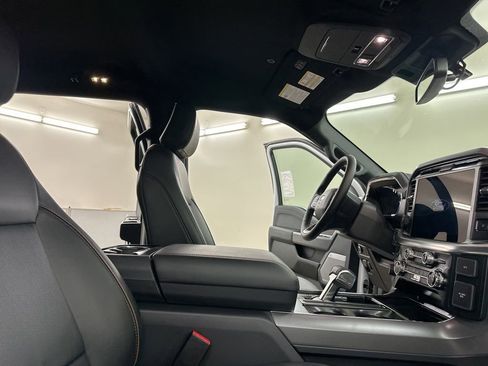 New 2025 Ford F150 Lariat w/ Equipment Group 501A Mid image 19