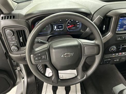 Used 2021 Chevrolet Silverado 1500 Custom w/ Rally Edition AWD/4WD image 4