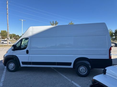 New 2026 RAM ProMaster 3500 w/ Power Group image 21