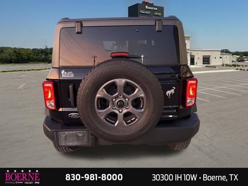 Used 2023 Ford Bronco Big Bend AWD/4WD image 10