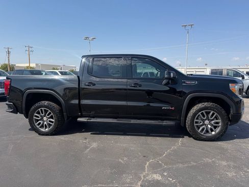 Used 2019 GMC Sierra 1500 AT4 w/ AT4 Premium Package AWD/4WD image 3