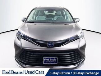 Used 2024 Toyota Sienna XLE video 2