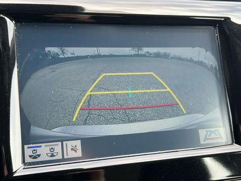 Used 2019 Toyota Camry LE w/ Convenience Package image 22