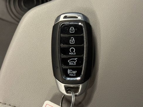 Used 2022 Hyundai Palisade SEL w/ Premium Package AWD/4WD image 16