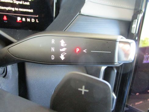 New 2026 GMC Acadia Elevation w/ Elevation Premium Package FWD image 35