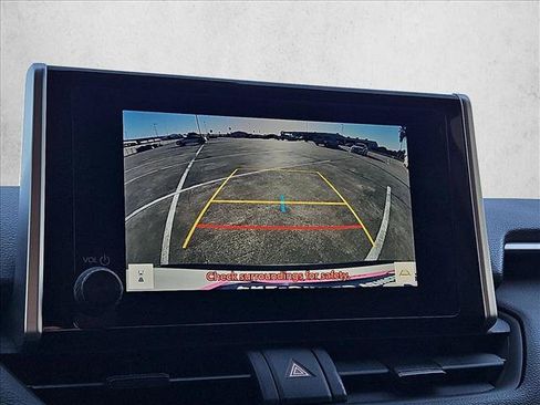 Used 2025 Toyota RAV4 XLE w/ Convenience Package FWD image 13
