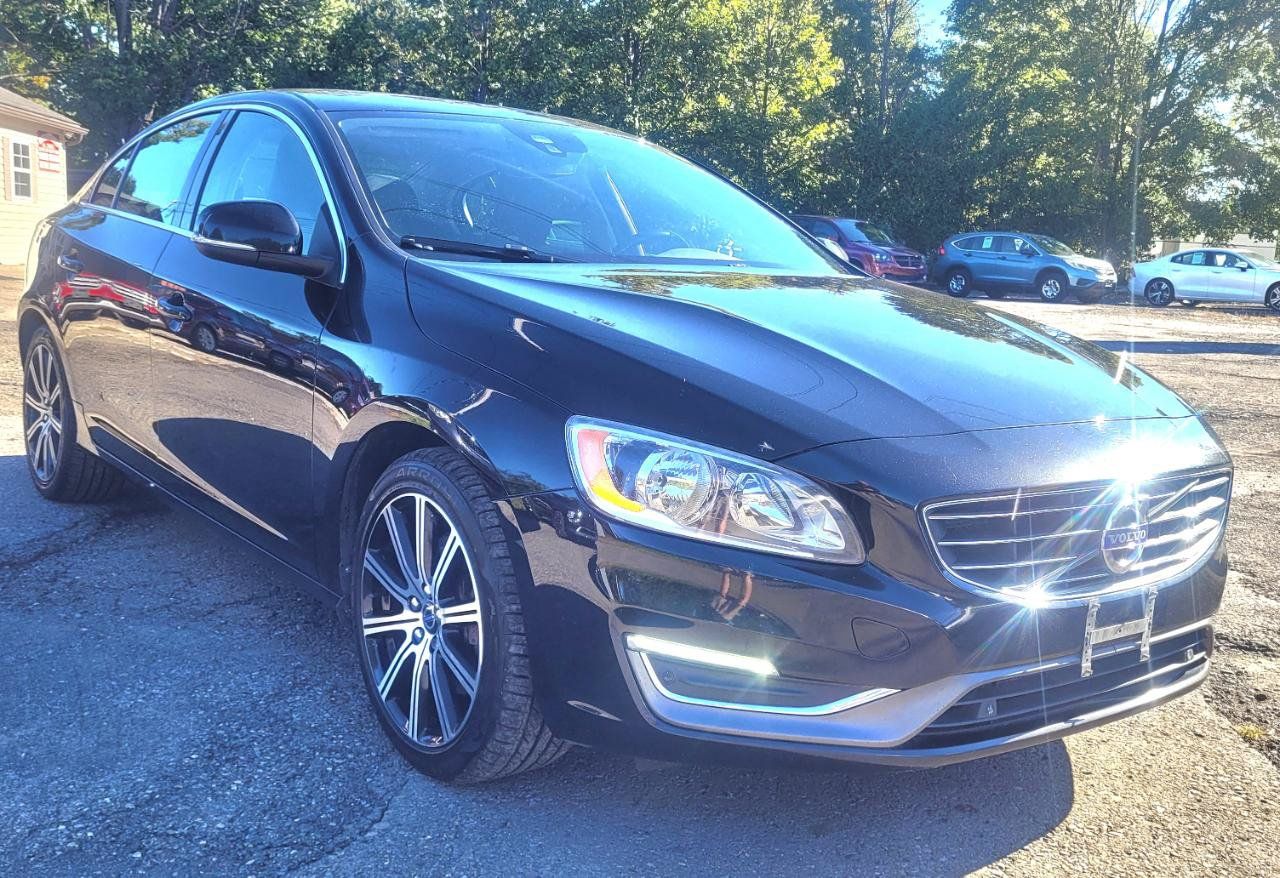 Used 2018 Volvo S60 T5 Inscription AWD/4WD image 2