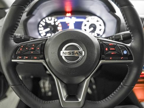 Used 2019 Nissan Altima 2.5 SV image 15