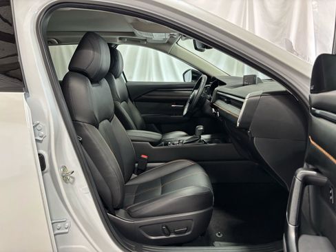 Certified 2025 MAZDA CX-50 2.5 Hybrid w/ Premium Plus Pkg image 15