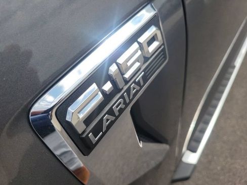 Used 2023 Ford F150 Lariat w/ Trailer Tow Package AWD/4WD image 9