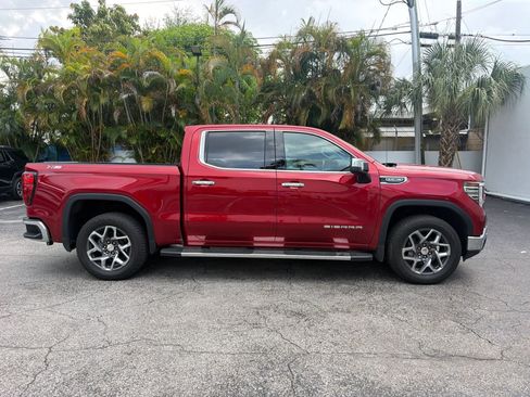 Used 2025 GMC Sierra 1500 SLT w/ SLT Premium Plus Package AWD/4WD image 6