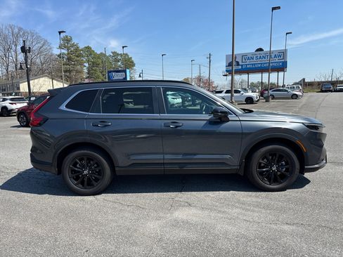 Used 2025 Honda CR-V Sport-L image 4