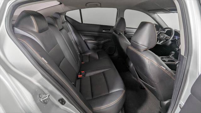 Used 2022 Nissan Altima 2.5 SR FWD image 21