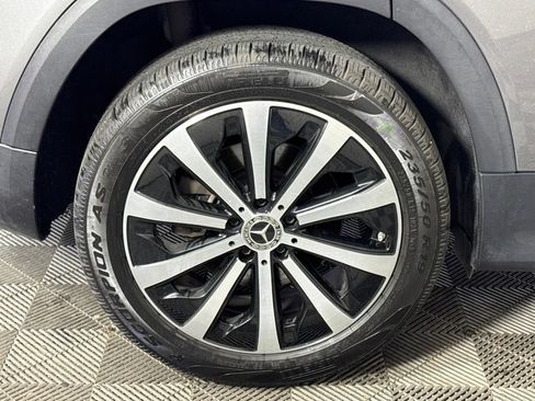 Used 2022 Mercedes-Benz GLB 250 4MATIC image 48