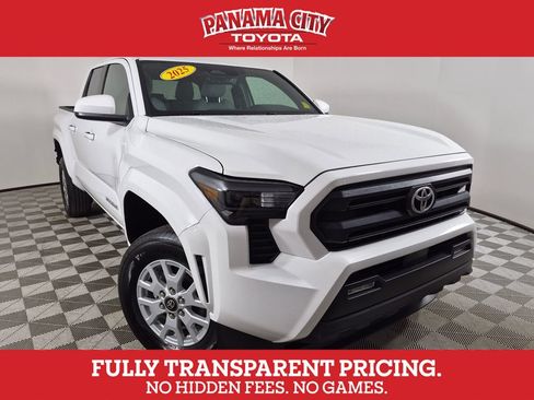 Used 2025 Toyota Tacoma SR5 RWD image 1