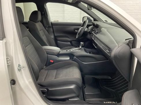 Certified 2023 Honda HR-V Sport image 18