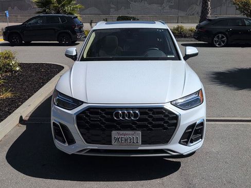 Used 2024 Audi Q5 e Premium Plus AWD/4WD image 3