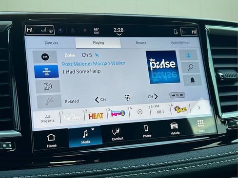 New 2026 Chrysler Pacifica Select image 31