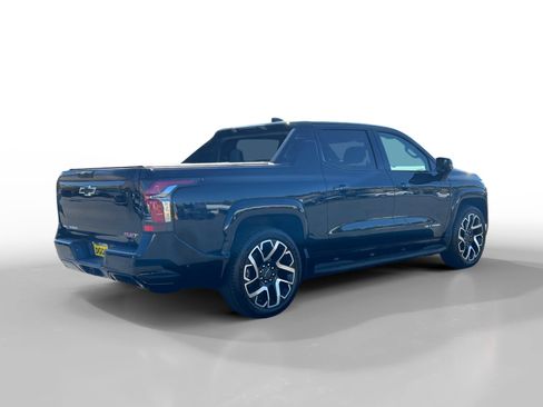 New 2024 Chevrolet Silverado EV RST image 5