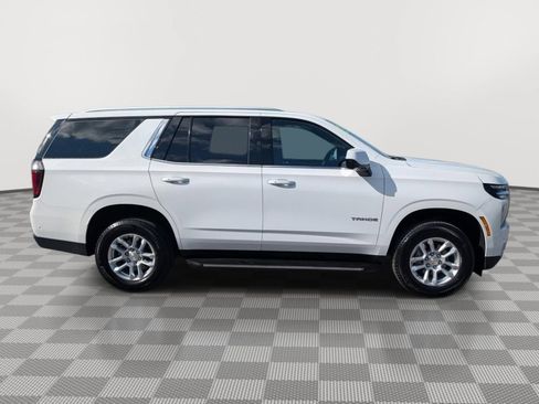 Used 2025 Chevrolet Tahoe LS AWD/4WD image 6
