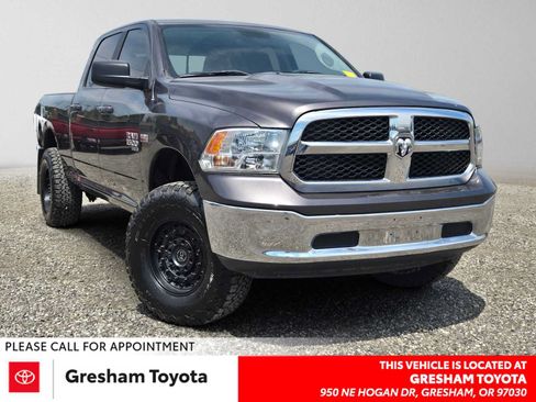 Used 2020 RAM 1500 Classic SLT AWD/4WD image 1