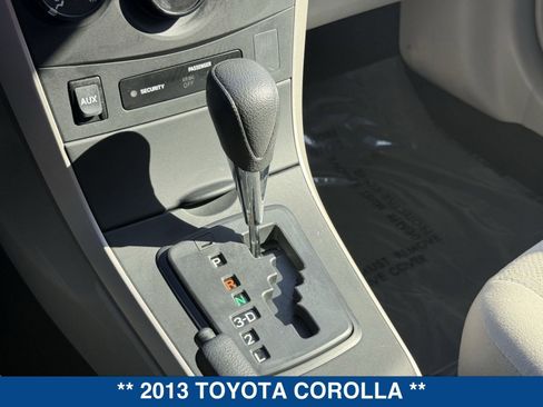 Used 2013 Toyota Corolla L image 28