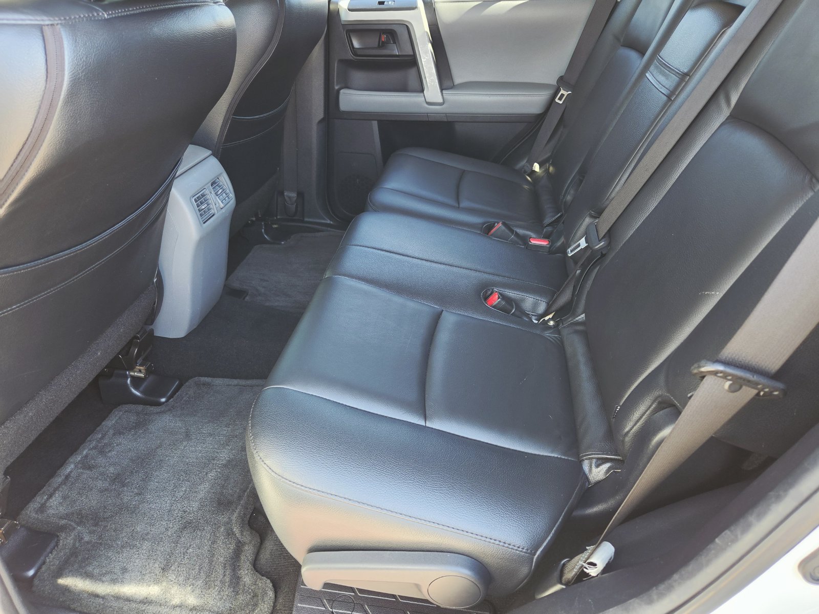 Used 2013 Toyota 4Runner SR5 w/ Convenience Pkg RWD image 15