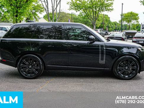 Used 2023 Land Rover Range Rover SE AWD/4WD image 8