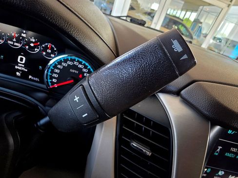 Used 2018 GMC Yukon Denali w/ Denali Ultimate Package AWD/4WD image 40