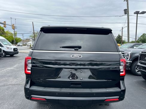 Certified 2022 Ford Expedition Limited AWD/4WD image 15