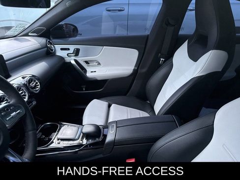 Used 2021 Mercedes-Benz CLA 35 AMG 4MATIC image 4