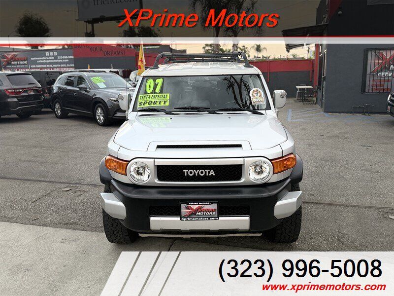 Used 2007 Toyota FJ Cruiser 4WD image 3