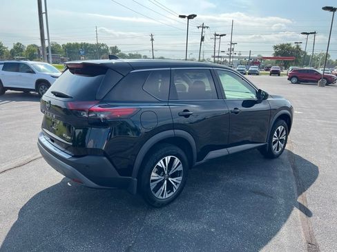 Used 2023 Nissan Rogue SV AWD/4WD image 25