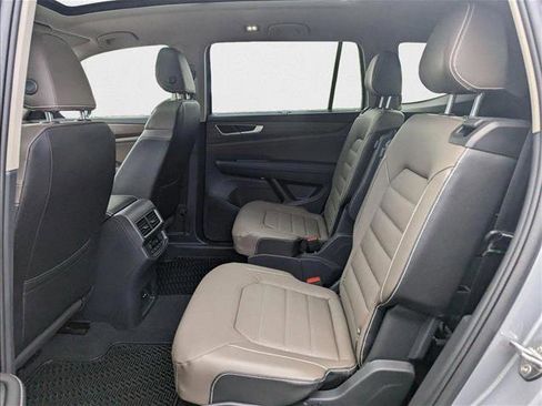 New 2025 Volkswagen Atlas SEL image 16