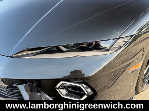 Used 2026 Lamborghini Temerario AWD/4WD image 9