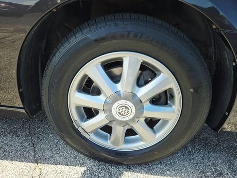Used 2009 Buick LaCrosse CXL w/ Driver Confidence Package FWD image 33