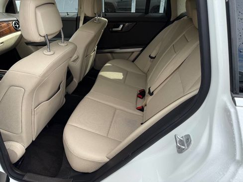 Used 2015 Mercedes-Benz GLK 350 4MATIC image 16