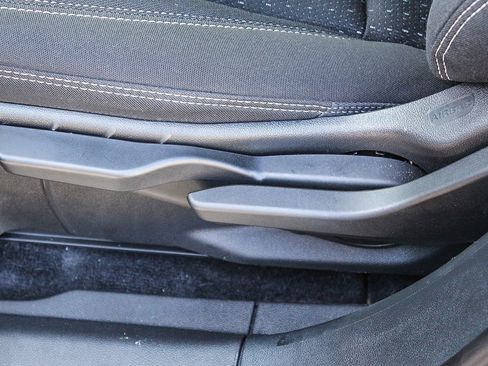 Used 2025 Chevrolet Blazer EV LT image 21