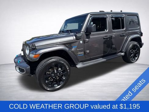 Used 2022 Jeep Wrangler Unlimited Sahara w/ Cold Weather Group AWD/4WD image 3