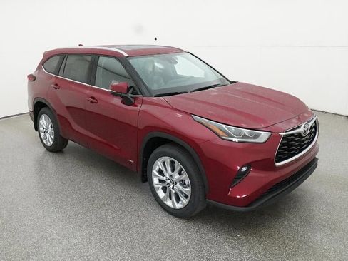 New 2026 Toyota Highlander Limited image 13