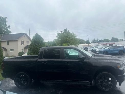 Used 2024 RAM 1500 Laramie AWD/4WD image 8