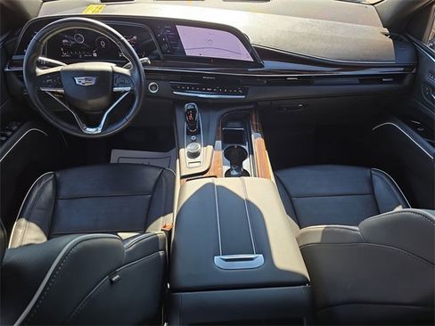 Certified 2022 Cadillac Escalade Premium Luxury image 21