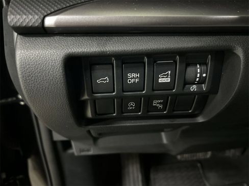 Used 2021 Subaru Forester Premium image 17