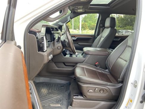 Used 2022 GMC Sierra 1500 Denali w/ Denali Reserve Package AWD/4WD image 33