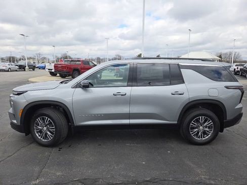 New 2026 Chevrolet Traverse LT w/ Driver Confidence Package image 24
