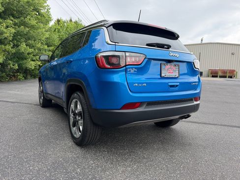 Used 2019 Jeep Compass Limited AWD/4WD image 14