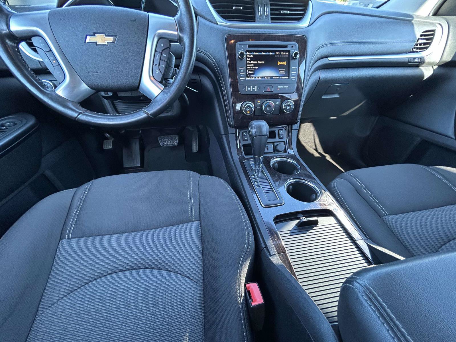 Used 2016 Chevrolet Traverse LT w/ Style and Technology Package AWD/4WD image 15